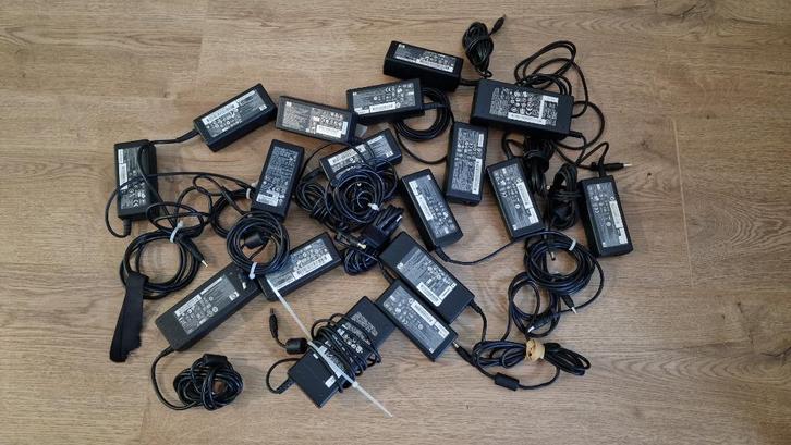 Partij HP - Compaq opladers 18,5v 4.8x1,7 jack dv6000 hp 620, Computers en Software, Laptop-opladers, Zo goed als nieuw, Ophalen of Verzenden