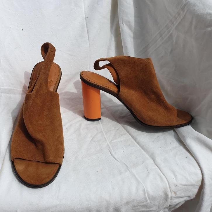 Gave sandalen, bruin suede leer. Mt 40. Merk What For, Kleding | Dames, Schoenen, Zo goed als nieuw, Sandalen of Muiltjes, Bruin