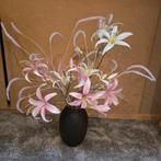 Bruine ptmd vaas compleet met silka bloemen, Ophalen, Zo goed als nieuw, Binnen