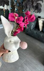 Bubbelgum blazend Konijn vaas , zgan, Huis en Inrichting, Woonaccessoires | Vazen, Steen, Overige kleuren, Ophalen of Verzenden