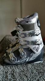 Mooie Nordica dames skischoen Wit en Helm zgan, Schoenen, Ophalen of Verzenden, Zo goed als nieuw, Nordica