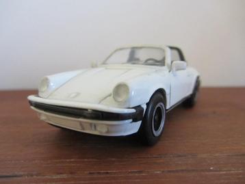 NZG Porsche 911 Targa   beschikbaar voor biedingen
