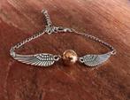 Gouden snaai armband met zilverkleurige vleugels, Verzamelen, Harry Potter, Ophalen of Verzenden