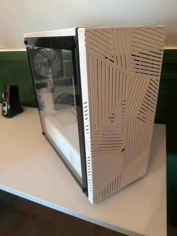 Corsair 275R Airflow Wit - PC Behuizing beschikbaar voor biedingen