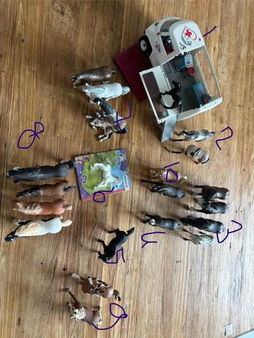 Heel veel Schleich paarden, ook Limited edition beschikbaar voor biedingen