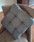 Kussentjes, Huis en Inrichting, Woonaccessoires | Kussens, Ophalen, Zo goed als nieuw, Grijs, Vierkant