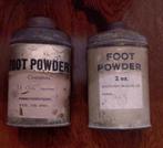 2x Brits USA US UK voetpoeder foot powder 1940, Ophalen of Verzenden, Landmacht, Amerika, Kleding of Schoenen