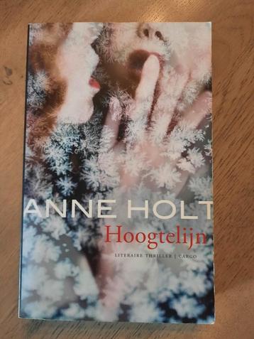 Anne Holt - Hoogtelijn beschikbaar voor biedingen