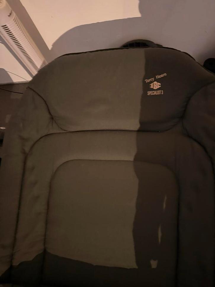 JRC Terry Hearn Specialist 3 Bedchair - Zo Goed Als Nieuw, Watersport en Boten, Hengelsport | Karpervissen, Zo goed als nieuw