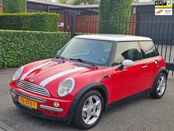 Mini Mini 1.6Cooper Chili|Leder|Airco|Stoelverwarming|Nw Apk beschikbaar voor biedingen