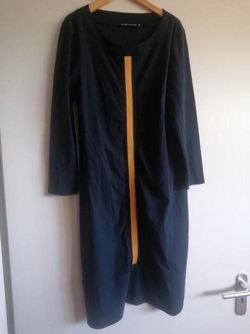 Studio Anneloes super leuke jurk van travelstof / Maat M, Kleding | Dames, Jurken, Zo goed als nieuw, Maat 38/40 (M), Blauw, Knielengte