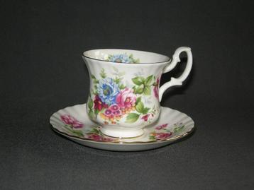 Royal Albert, Summertime Series, 1 kop & schotel beschikbaar voor biedingen