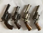 Set 2 van 7mm Penvuur Revolvers voor Restauratie, Antiek en Kunst, Antiek | Overige Antiek, Ophalen of Verzenden