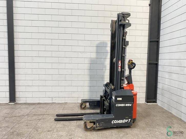 Stapelaars Elektrisch Combilift COMBI-WR4 2020, Zakelijke goederen, Machines en Bouw | Heftrucks en Intern transport, Stapelaar