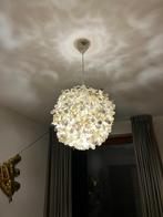 Hanglamp met pareltjes en witte pailetten., Verzenden, Zo goed als nieuw