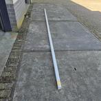 5x 490 cm nieuwe hardhouten plinten 45 mm hoog grondverf, Overige materialen, Nieuw, Ophalen of Verzenden, 200 tot 250 cm