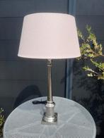 Zilveren lamp met roze kap, Ophalen, 50 tot 75 cm