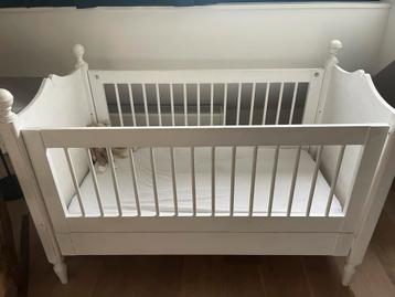 Wit Houten Kinderledikant beschikbaar voor biedingen