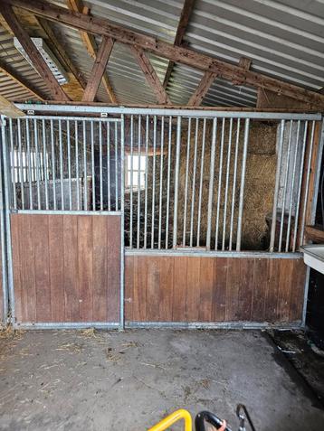 Hek voor paardenbox  beschikbaar voor biedingen
