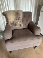 Fauteuil taupe met knopen, Huis en Inrichting, Fauteuils, Ophalen, Minder dan 75 cm, Zo goed als nieuw, 75 tot 100 cm