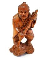 Boxwood Netsuke van een visser met schepnet Japan, Ophalen of Verzenden