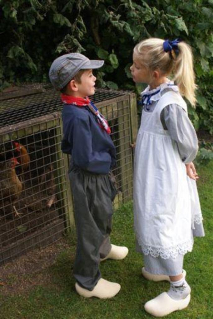 Verhuur van Ot- en Sien kleding, Kinderen en Baby's, Carnavalskleding en Verkleedspullen, Zo goed als nieuw, Jongen of Meisje
