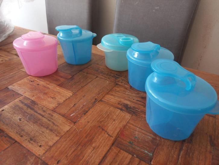 5 verdeelbakjes voor melkpoeder, Kinderen en Baby's, Babyvoeding en Toebehoren, Gebruikt, Overige typen, Ophalen