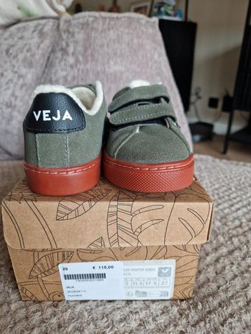 Nieuwe Veja sneakers maat 29 beschikbaar voor biedingen