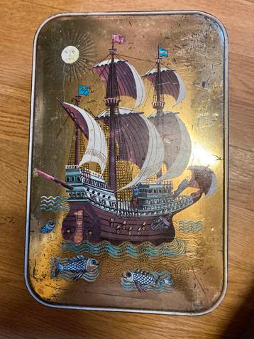 Verkade Blik - Handelsschip beschikbaar voor biedingen