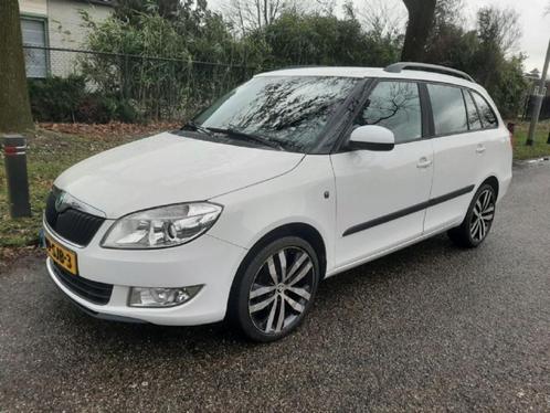 Skoda Fabia 1.2 TSI 63KW Combi 2011(koop of ruil), Auto's, Skoda, Particulier, Fabia, Achteruitrijcamera, Airbags, Airconditioning