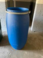 Kunstof trommel met deksel erg groot te koop!, Tuin en Terras, Regentonnen, 150 liter of meer, Ophalen, Zo goed als nieuw