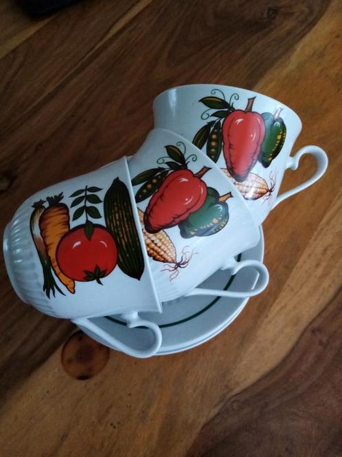 Oude Soepkommen met Schotels - Groente Design, Antiek en Kunst, Antiek | Servies los, Ophalen of Verzenden