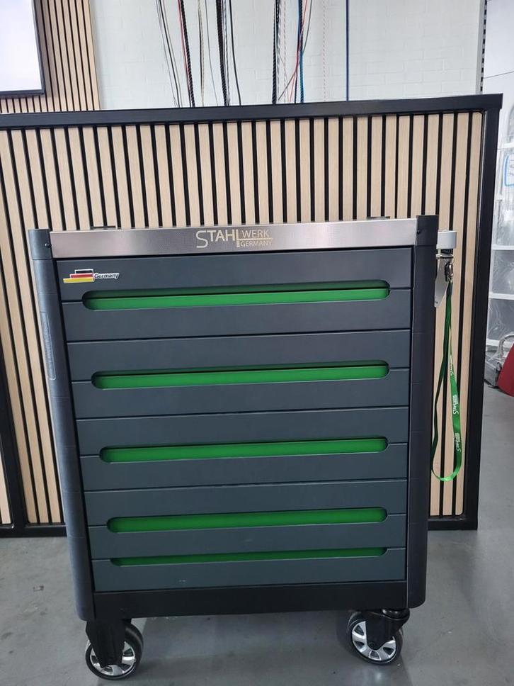 stahlwerk gereedschapswagen gevuld, Doe-het-zelf en Verbouw, Gereedschapskisten, Nieuw, Gevuld, Ophalen of Verzenden