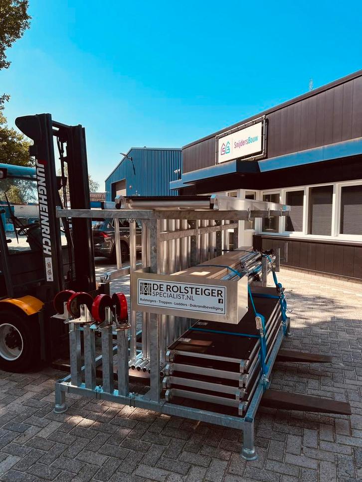 Steigerbok 250 + Rolsteiger  135 x 250 x 8,2m NIEUW 24hr, Doe-het-zelf en Verbouw, Steigers, Nieuw, Rolsteiger of Kamersteiger