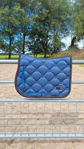 Equestrian Stockholm Dark Venice  beschikbaar voor biedingen