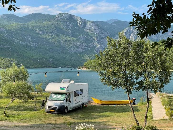 MC Louis M700 (2007) met stapelbed, Caravans en Kamperen, Campers, Particulier, tot en met 6, Alkoof, McLouis, Fiat, Diesel, Handgeschakeld