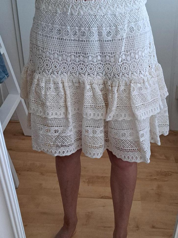 Nikkie cremekleurig rokje, zgan, Kleding | Dames, Rokken, Zo goed als nieuw, Maat 36 (S), Wit, Boven de knie, Verzenden