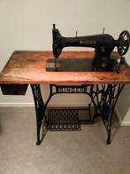 Antieke naaimachine, Antiek en Kunst, Antiek | Naaimachines, Ophalen