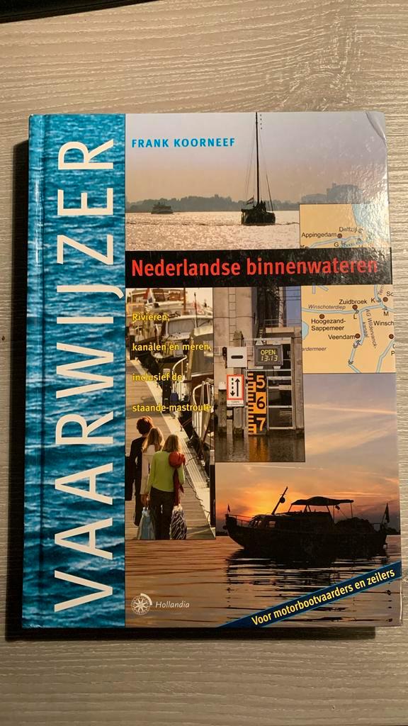 Frank Koorneef - Vaarwijzer Nederlandse binnenwateren, Boeken, Sportboeken, Zo goed als nieuw, Watersport en Hengelsport, Ophalen of Verzenden
