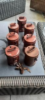 7 stuks collecte blikjes.eventueel met slotjes., Verzamelen, Blikken, Ophalen of Verzenden, Overige