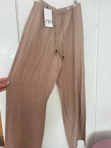 Zara broek nieuw maat M beschikbaar voor biedingen
