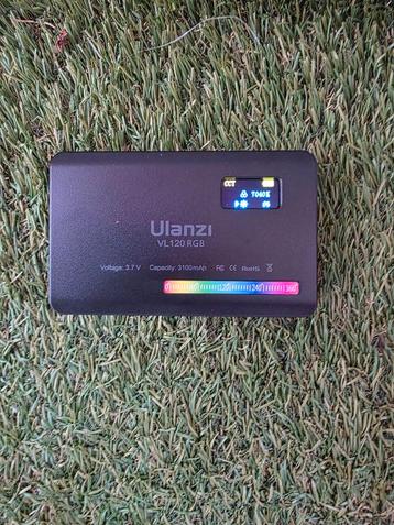 Ulanzi VL120 RGB LED Video Light nieuw beschikbaar voor biedingen
