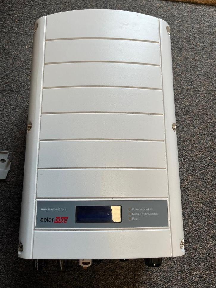 Solar Edge omvormer SE9k, Doe-het-zelf en Verbouw, Elektra en Kabels, Gebruikt, Overige typen, Ophalen