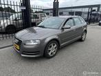 Audi A3 Sportback 1.2 TFSI Attraction Pro Line Business, Auto's, Voorwielaandrijving, Euro 5, Gebruikt, 4 cilinders