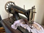 Singer antieke naaimachine in box, Antiek en Kunst, Ophalen