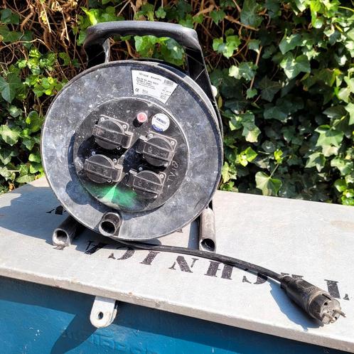 Verlengkabel/-haspel 40mtr. 3x2,5 / 4 wcd's, Doe-het-zelf en Verbouw, Elektra en Kabels, Zo goed als nieuw, Kabel of Snoer, Ophalen of Verzenden