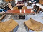 Een majestueuze houten tafelplaat van maar liefst 15 meter l, Kantine of Aula, Ophalen of Verzenden, Nieuw zonder verpakking, Tafel