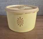 Tupperware trommel met sterdeksel Geel met Bruine bloem.., Ophalen of Verzenden, Zo goed als nieuw, Bruin, Bus of Trommel