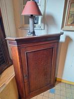 Mooie Eiken hoekkast., Ophalen of Verzenden