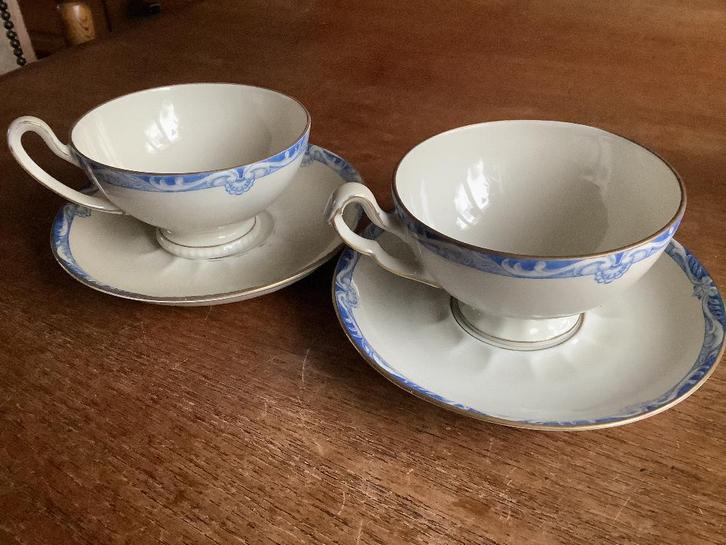 2 Mosa creme/blauwe kop en schotels, Huis en Inrichting, Keuken | Servies, Gebruikt, Kop(pen) en/of Schotel(s), Overige stijlen